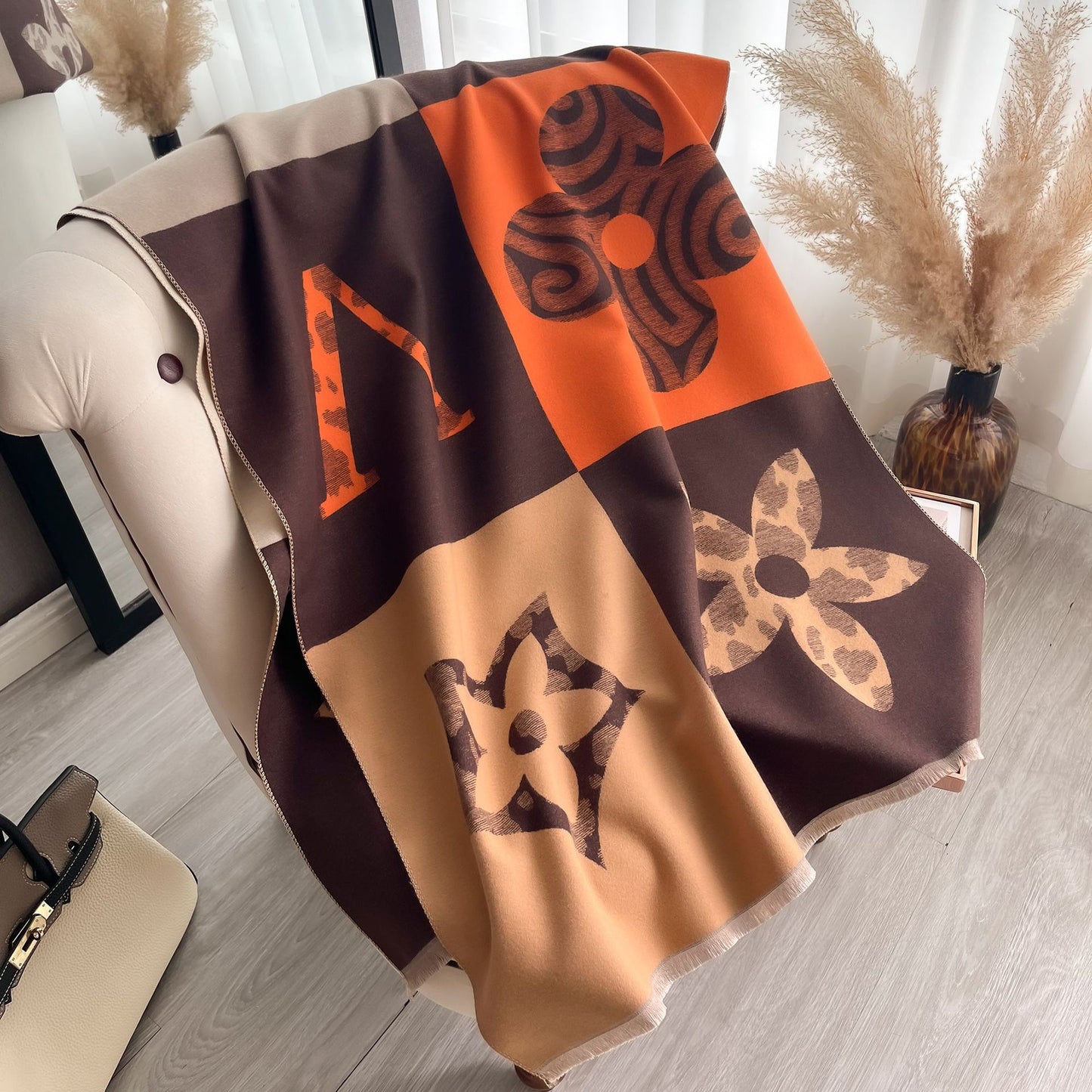 Warm scarf with short tassels and fringe shawl for women 1025082211
