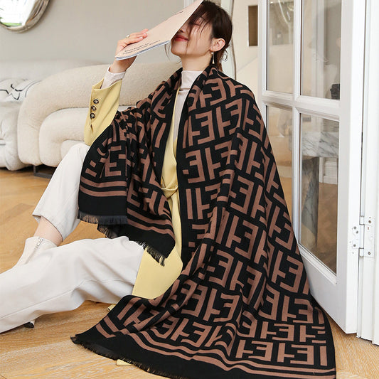Light luxury and high - end sense all - match scarf 1025082201